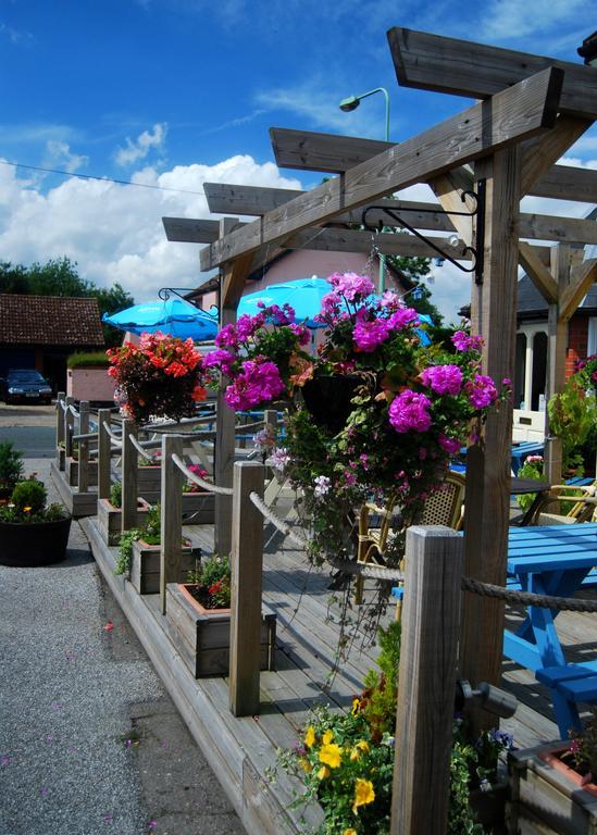 The Railway Inn Westerfield Екстер'єр фото